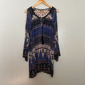 Boohoo Floral Print Dress with Blue Accents